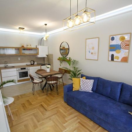 Laki Apartment Tivat Exterior foto