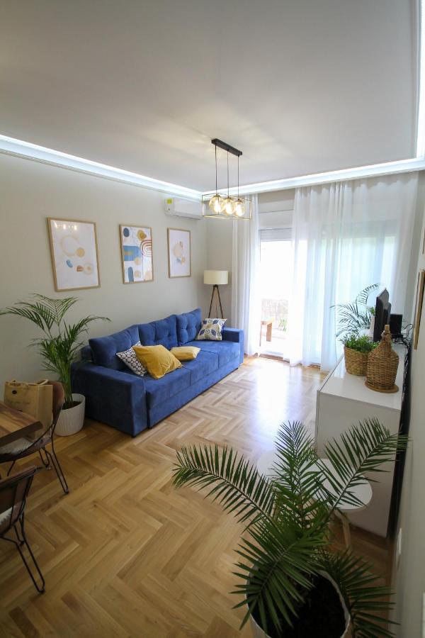 Laki Apartment Tivat Exterior foto